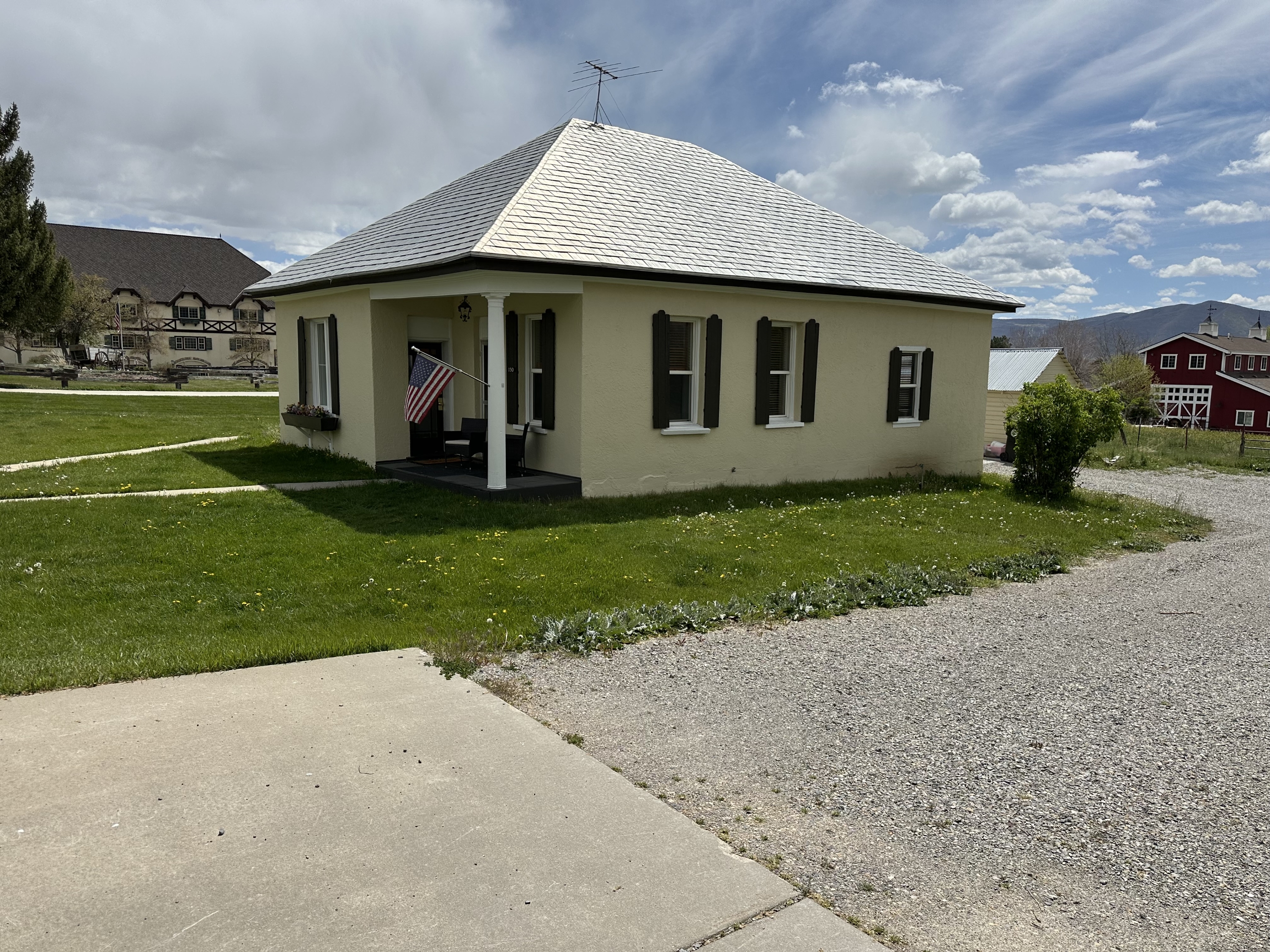 Property thumbnail image