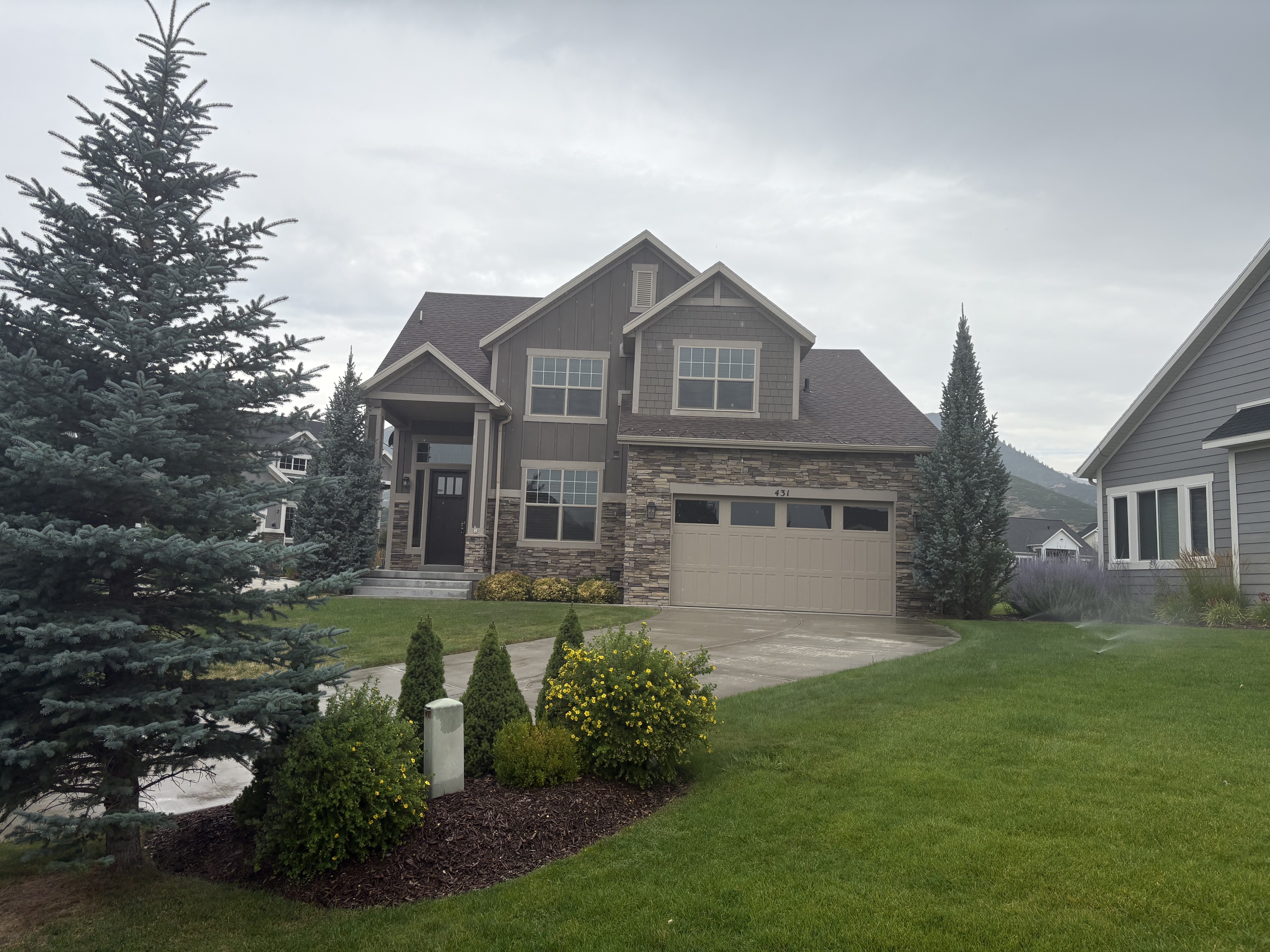 431 North Fairway Drive